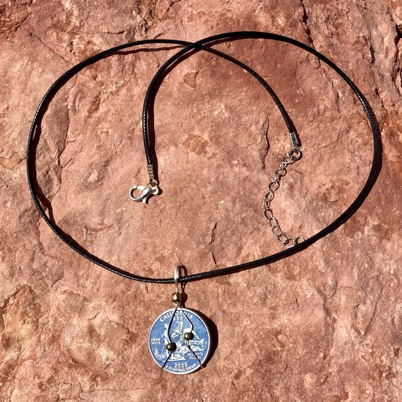 ARTISAN California Quarter Blue and Silver Necklace - Picture 3 of 3